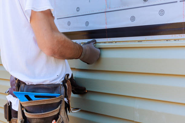Trusted Storm Damage Siding Repair service in Pulaski, VA - Creative Siding